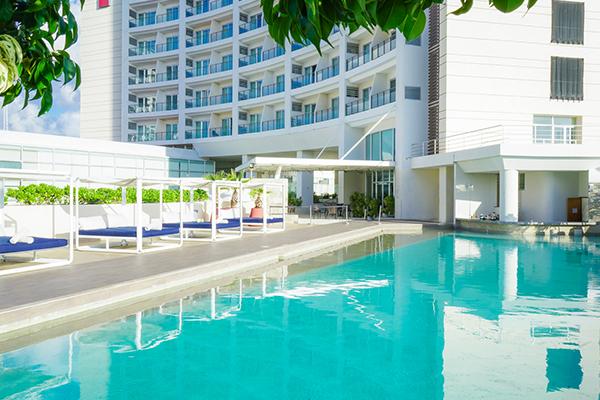 Get ahead of the fun and save more! Krystal Urban® Cancún & Beach Club Get ahead of the fun and save more! Krystal Urban® Cancún & Beach Club